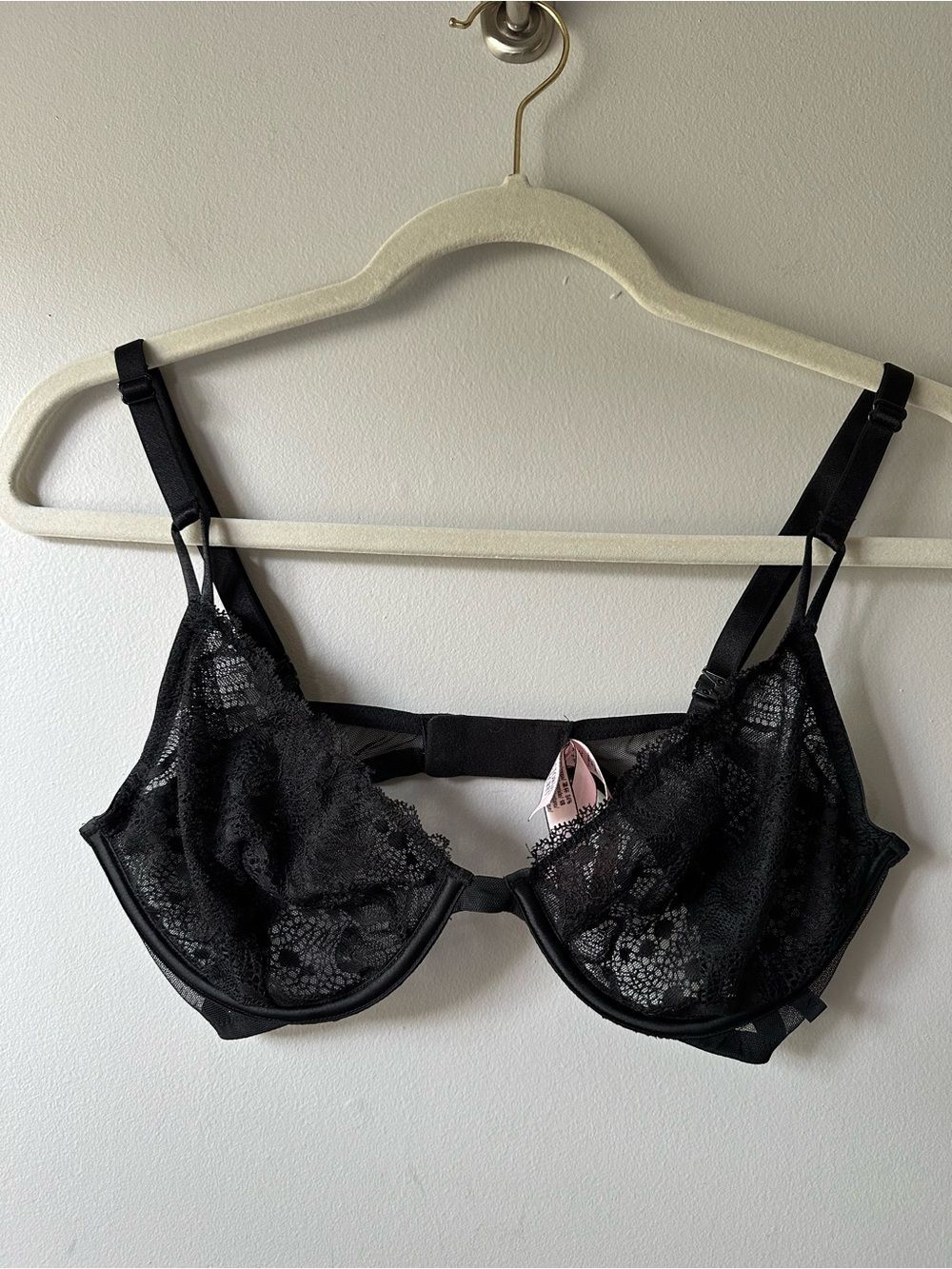 Victoria's Secret Unlined Demi Bra Women's Size 36C Black Floral Lace Bow Soft